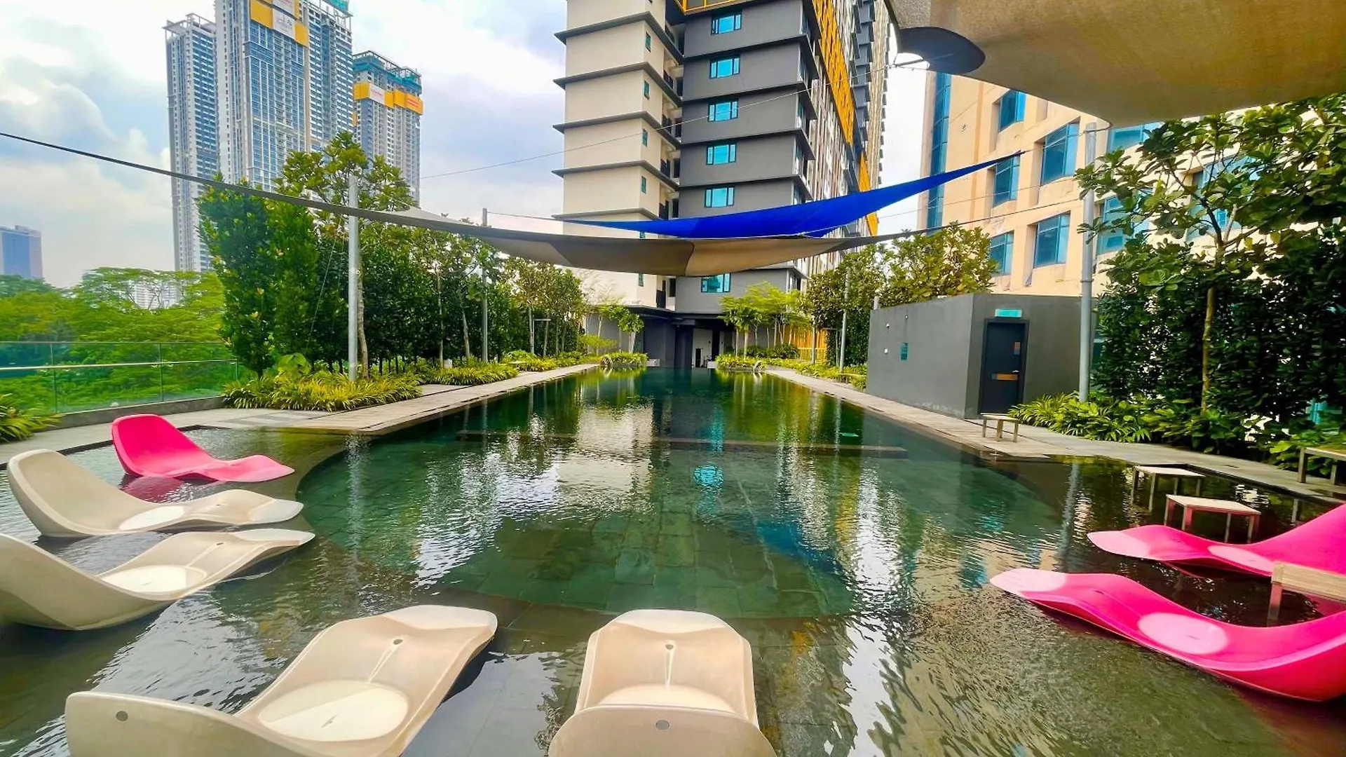 アパート Astra At Opus Residences クアラルンプール