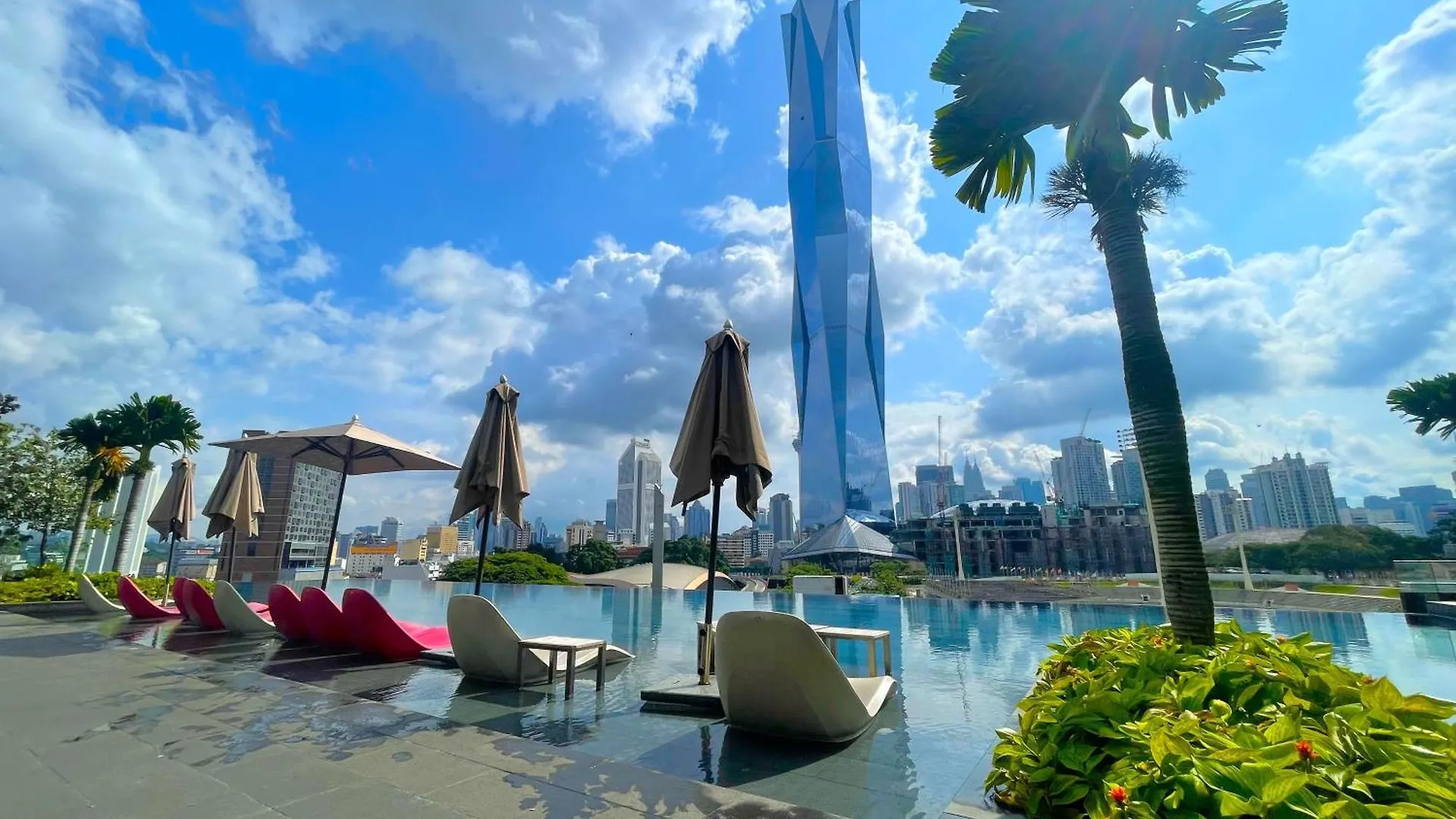 アパート Astra At Opus Residences クアラルンプール