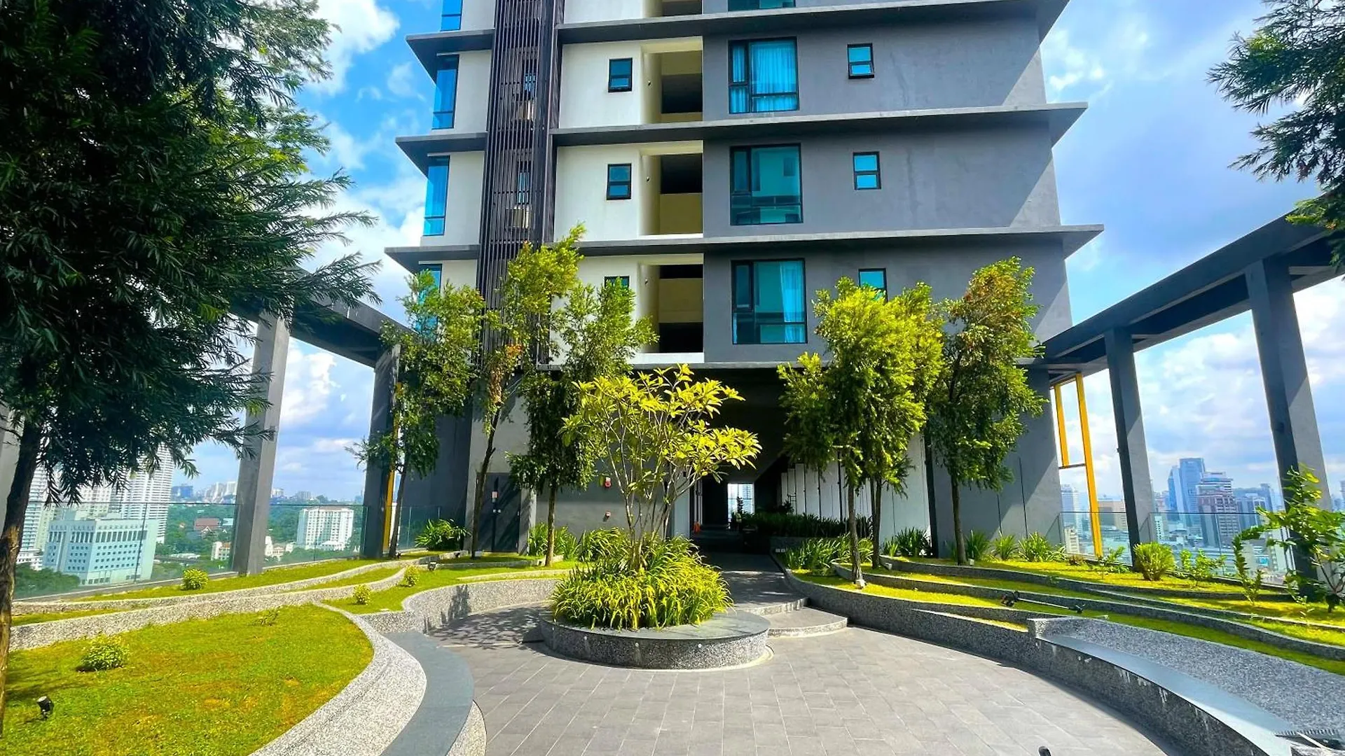 Astra At Opus Residences Kuala Lumpur 0*,